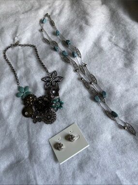 2 Necklaces and 1 Earrings Silver-Tone Floral Necklace Set with Aqua Accents